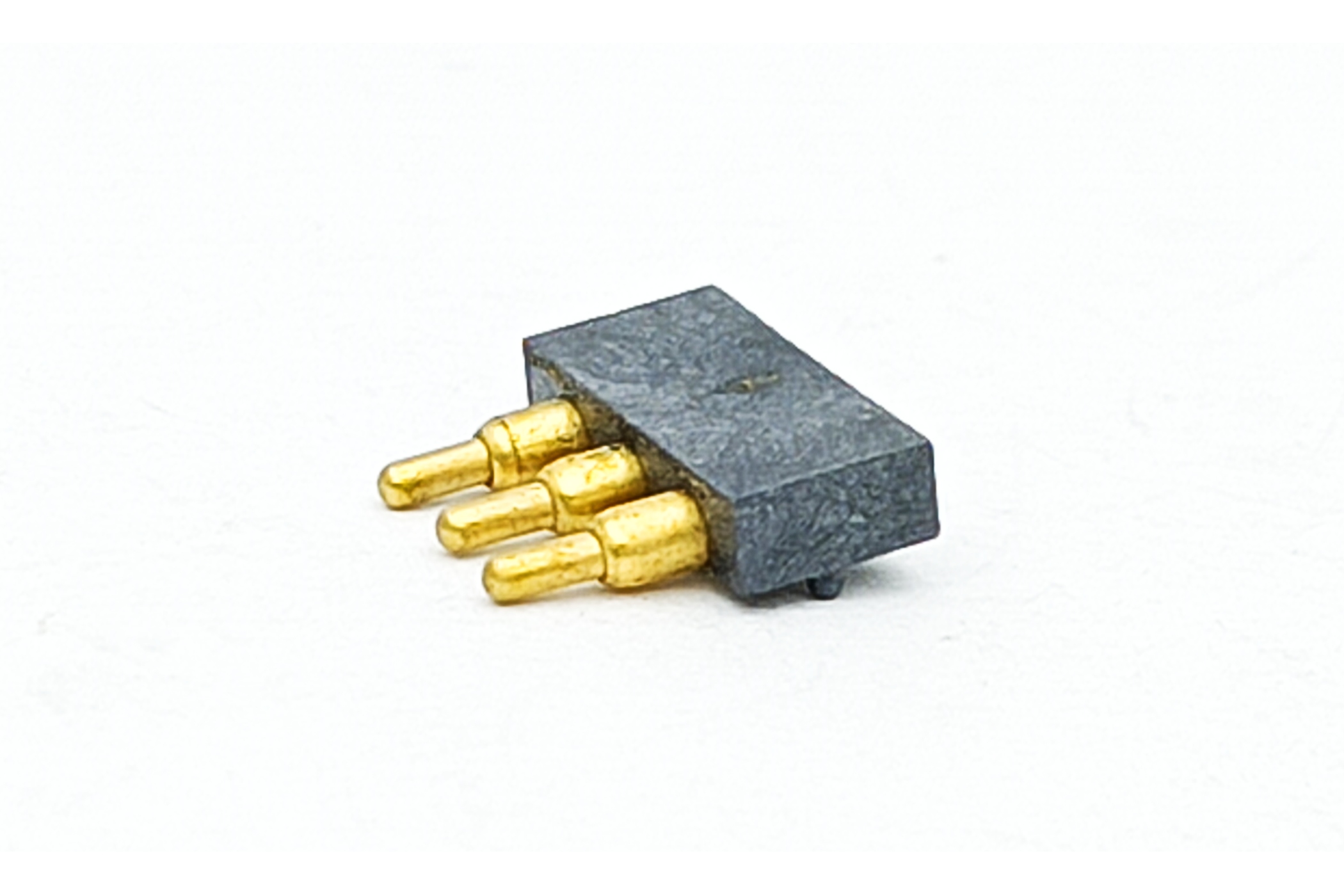 B73-0768-03001 Pogo-Pin Connector 3PIN